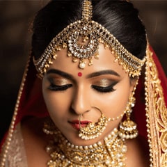 BRIDAL & PARTY MAKEUP